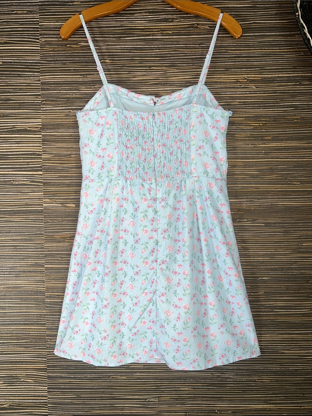 🆕 Altar'd State Floral Mini Dress Baby Blue Medium - Picture 6 of 17